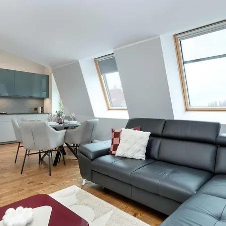 Unique In The Centre Of Close To The Old Town By Renters Appartement