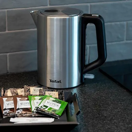 Unique In The Centre Of Close To The Old Town By Renters شقة *