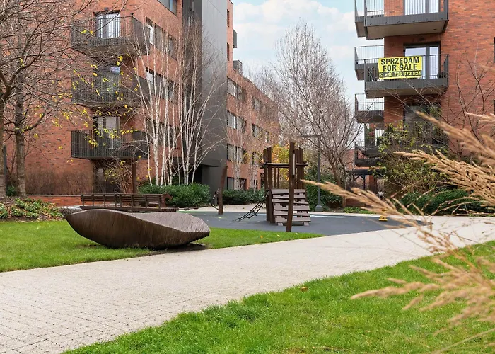 Unique In The Centre Of Close To The Old Town By Renters 아파트